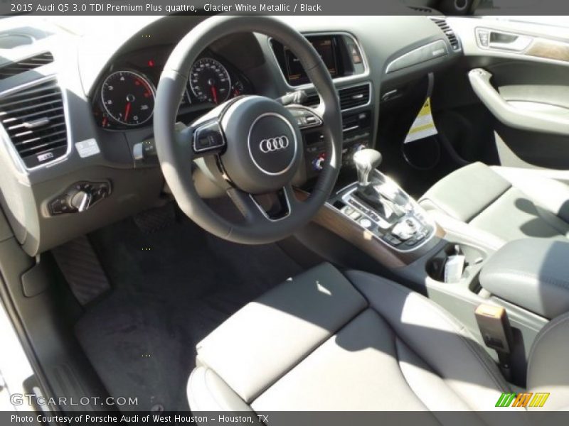 Glacier White Metallic / Black 2015 Audi Q5 3.0 TDI Premium Plus quattro