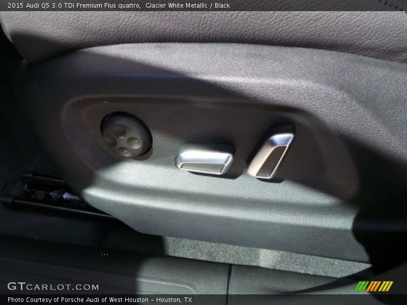 Glacier White Metallic / Black 2015 Audi Q5 3.0 TDI Premium Plus quattro