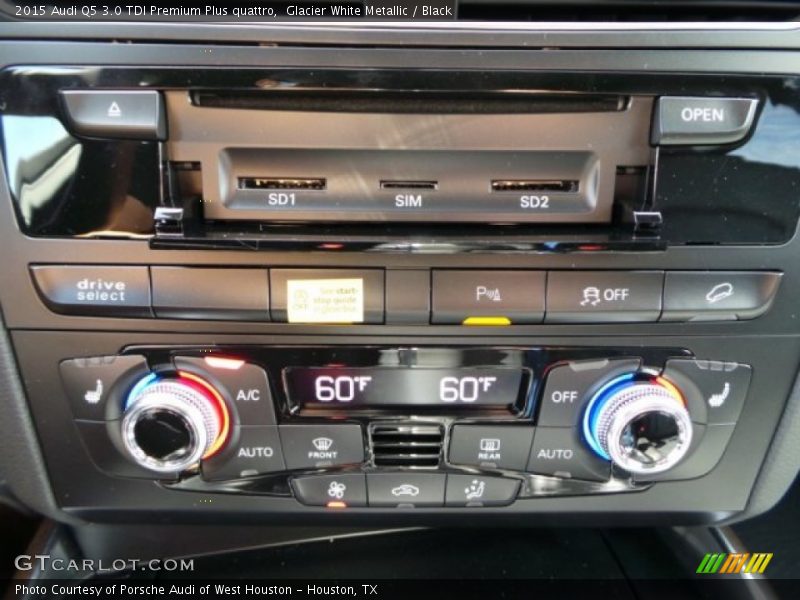 Glacier White Metallic / Black 2015 Audi Q5 3.0 TDI Premium Plus quattro
