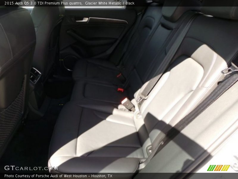 Glacier White Metallic / Black 2015 Audi Q5 3.0 TDI Premium Plus quattro