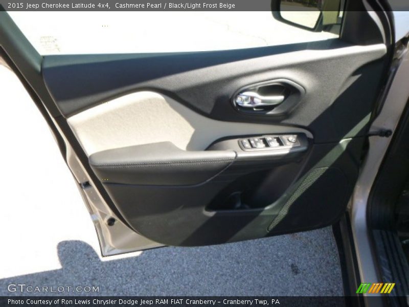 Cashmere Pearl / Black/Light Frost Beige 2015 Jeep Cherokee Latitude 4x4