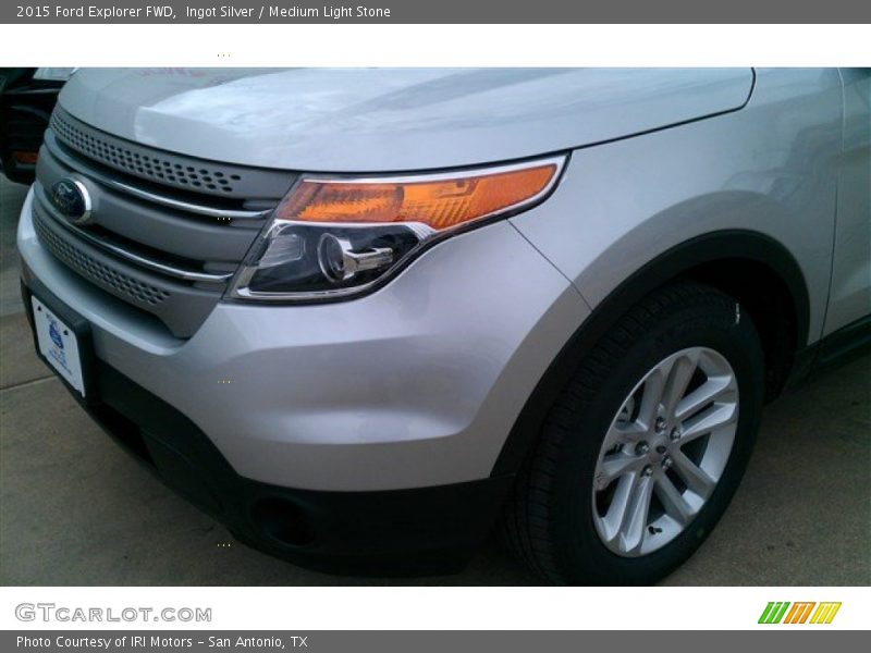 Ingot Silver / Medium Light Stone 2015 Ford Explorer FWD