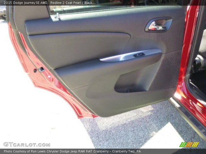 Redline 2 Coat Pearl / Black 2015 Dodge Journey SE AWD