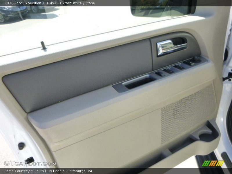 Oxford White / Stone 2010 Ford Expedition XLT 4x4