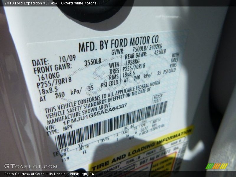 Oxford White / Stone 2010 Ford Expedition XLT 4x4