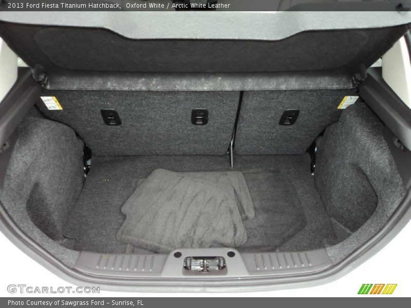  2013 Fiesta Titanium Hatchback Trunk