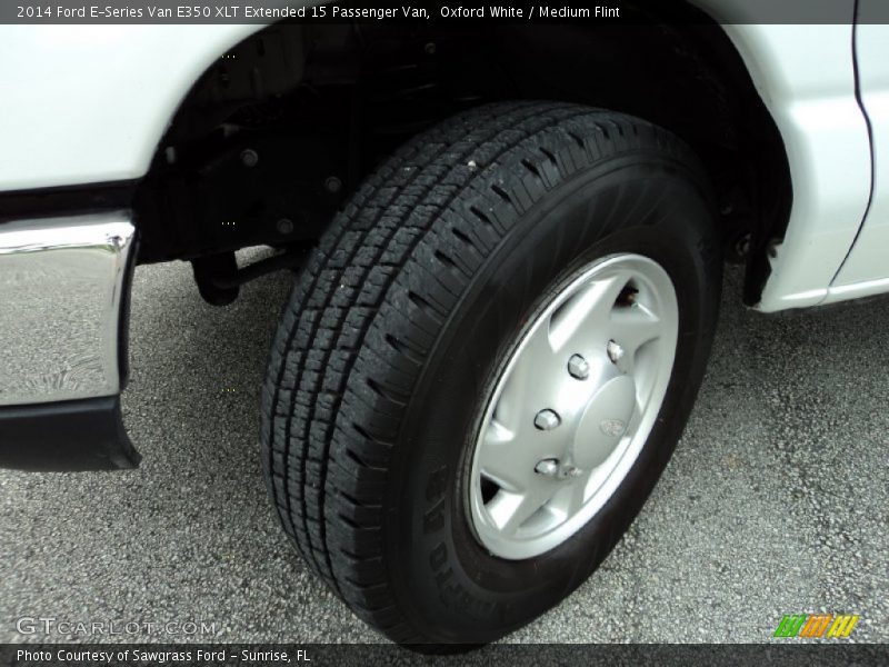 Oxford White / Medium Flint 2014 Ford E-Series Van E350 XLT Extended 15 Passenger Van