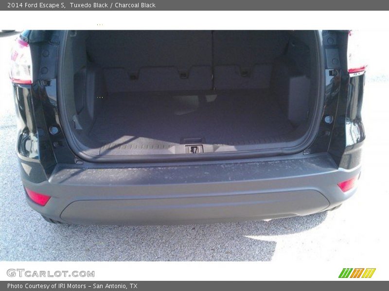 Tuxedo Black / Charcoal Black 2014 Ford Escape S