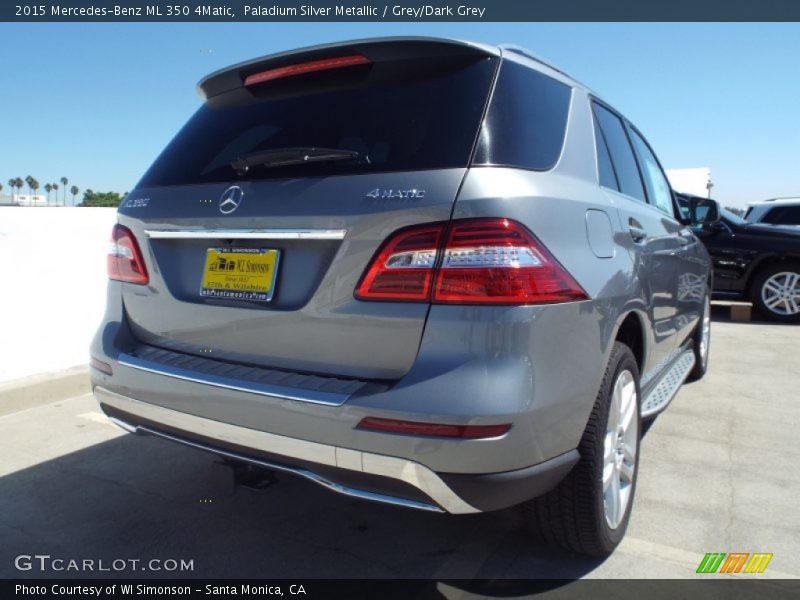 Paladium Silver Metallic / Grey/Dark Grey 2015 Mercedes-Benz ML 350 4Matic
