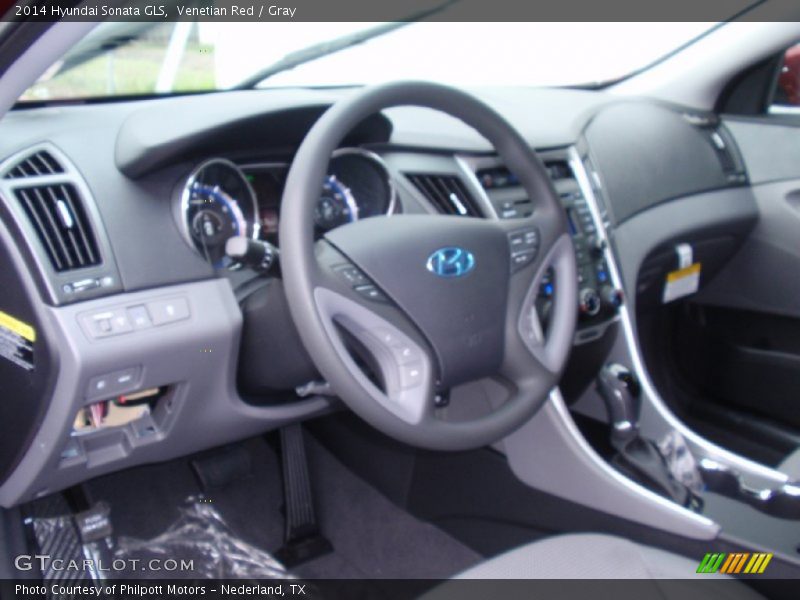 Venetian Red / Gray 2014 Hyundai Sonata GLS