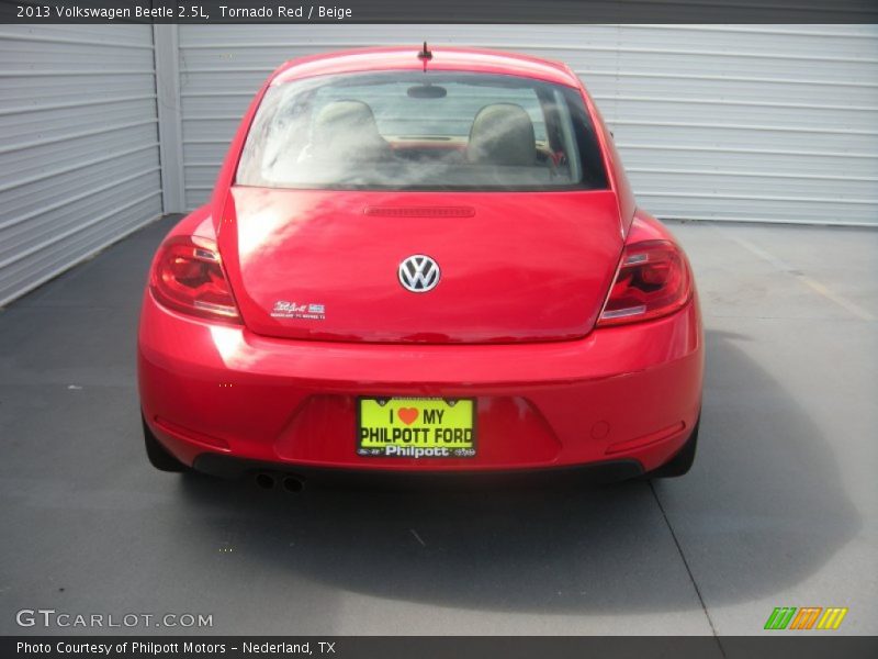 Tornado Red / Beige 2013 Volkswagen Beetle 2.5L