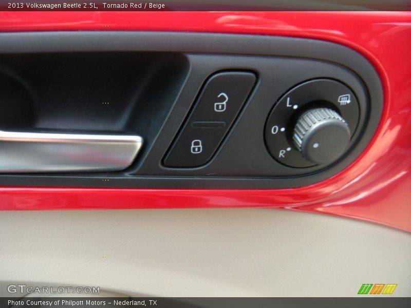 Tornado Red / Beige 2013 Volkswagen Beetle 2.5L