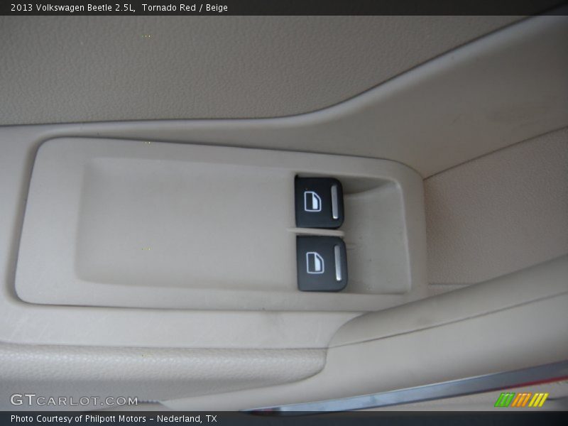 Tornado Red / Beige 2013 Volkswagen Beetle 2.5L