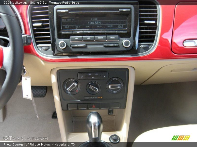 Tornado Red / Beige 2013 Volkswagen Beetle 2.5L