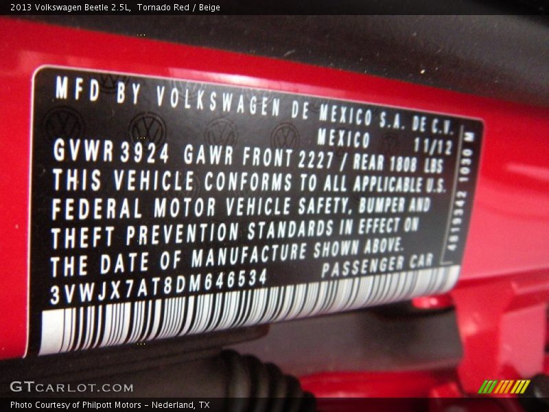 Tornado Red / Beige 2013 Volkswagen Beetle 2.5L