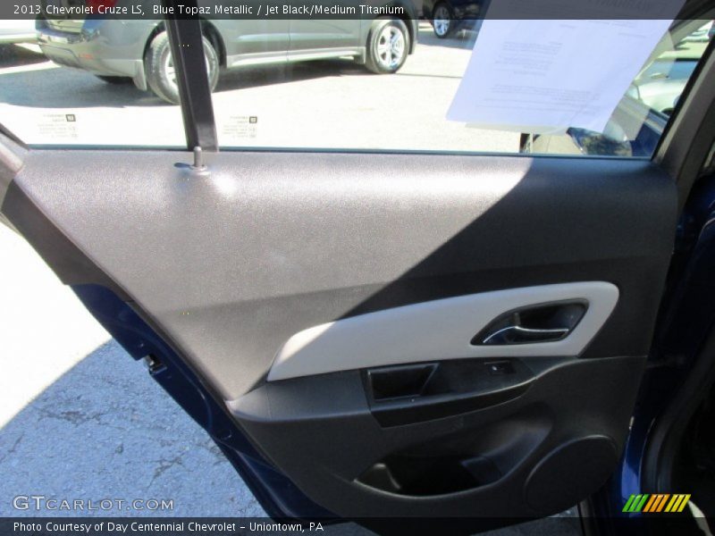 Blue Topaz Metallic / Jet Black/Medium Titanium 2013 Chevrolet Cruze LS