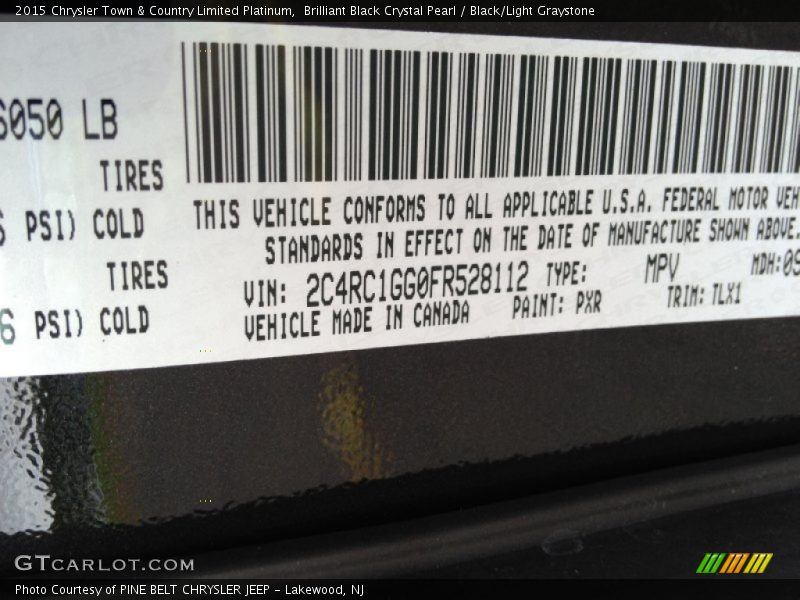 Brilliant Black Crystal Pearl / Black/Light Graystone 2015 Chrysler Town & Country Limited Platinum