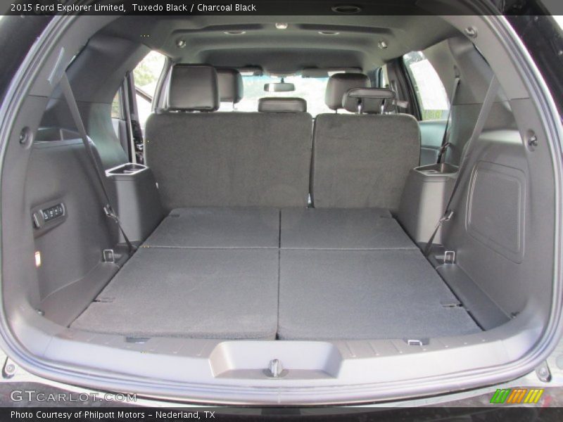 Tuxedo Black / Charcoal Black 2015 Ford Explorer Limited