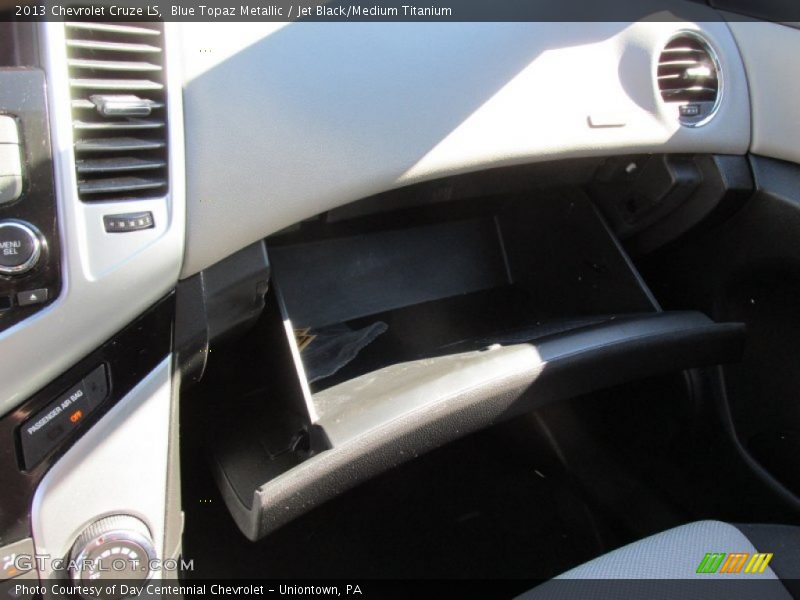 Blue Topaz Metallic / Jet Black/Medium Titanium 2013 Chevrolet Cruze LS
