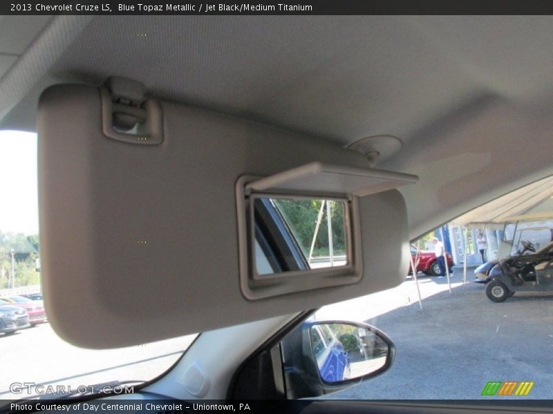 Blue Topaz Metallic / Jet Black/Medium Titanium 2013 Chevrolet Cruze LS