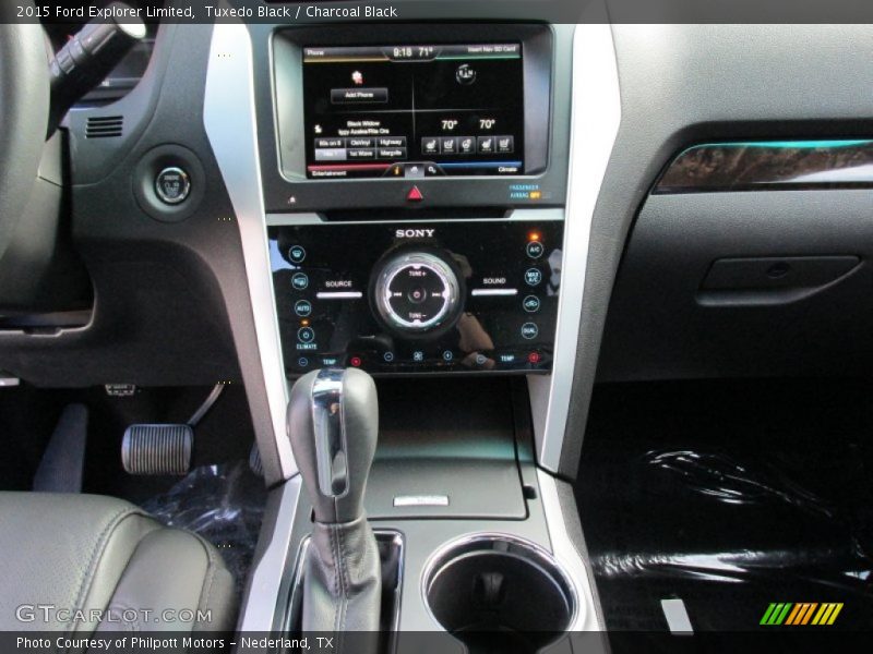 Tuxedo Black / Charcoal Black 2015 Ford Explorer Limited