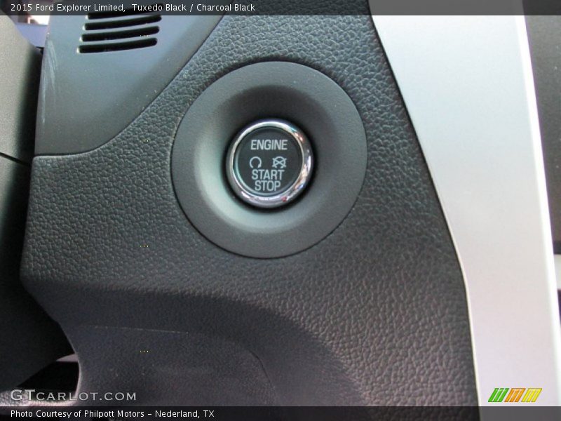 Tuxedo Black / Charcoal Black 2015 Ford Explorer Limited