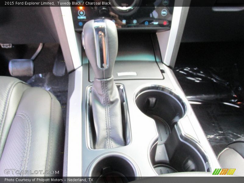 Tuxedo Black / Charcoal Black 2015 Ford Explorer Limited