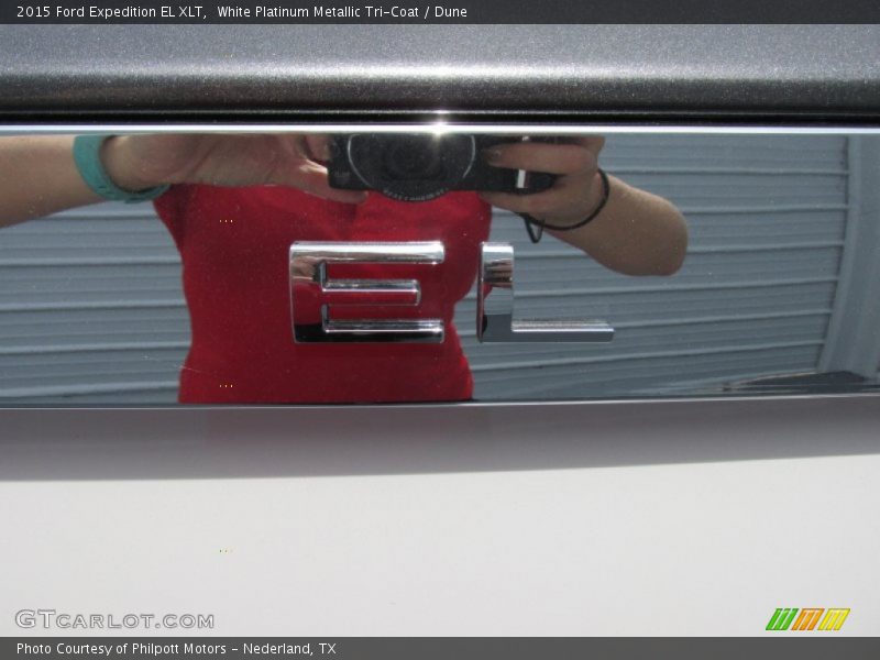White Platinum Metallic Tri-Coat / Dune 2015 Ford Expedition EL XLT