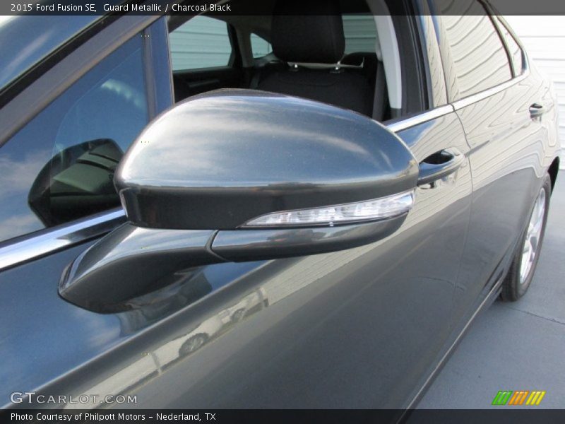 Guard Metallic / Charcoal Black 2015 Ford Fusion SE