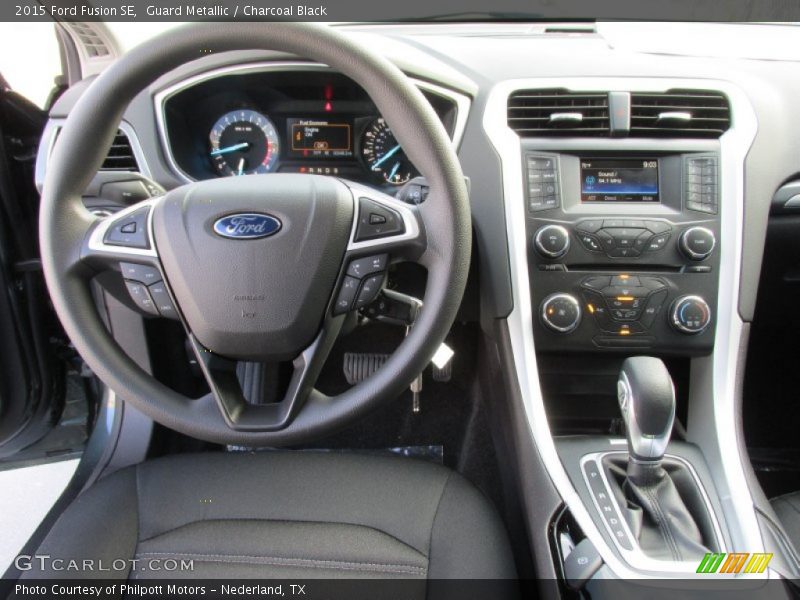 Dashboard of 2015 Fusion SE