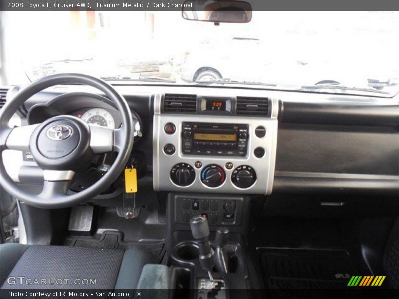 Titanium Metallic / Dark Charcoal 2008 Toyota FJ Cruiser 4WD