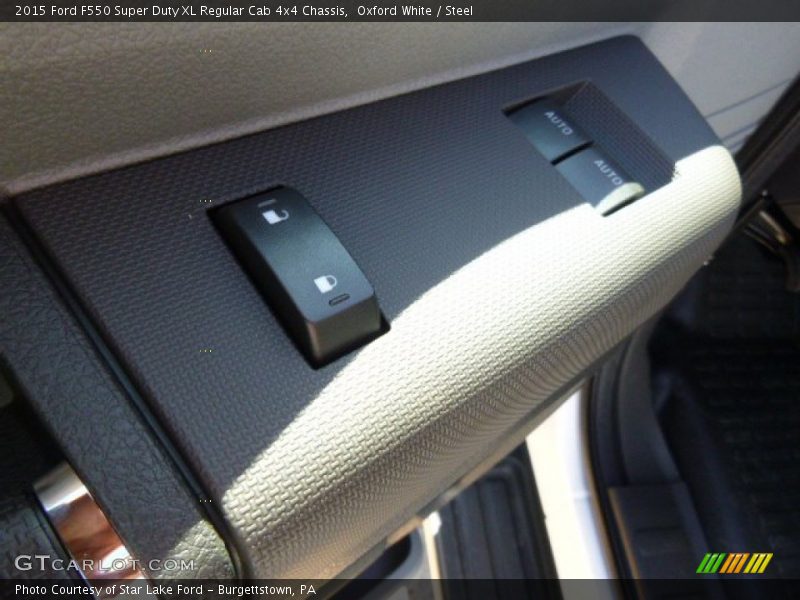 Oxford White / Steel 2015 Ford F550 Super Duty XL Regular Cab 4x4 Chassis