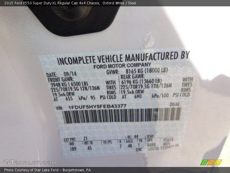 Oxford White / Steel 2015 Ford F550 Super Duty XL Regular Cab 4x4 Chassis