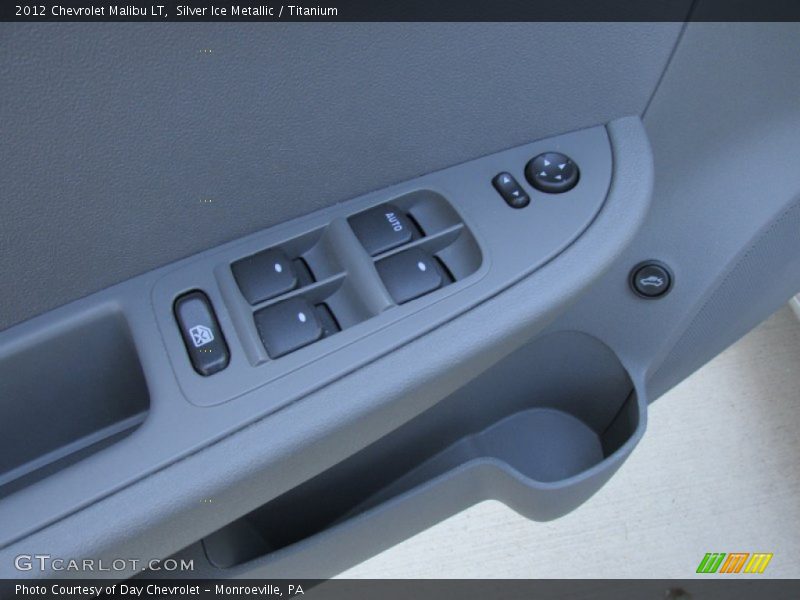Silver Ice Metallic / Titanium 2012 Chevrolet Malibu LT