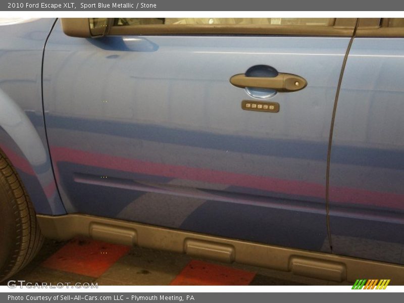 Sport Blue Metallic / Stone 2010 Ford Escape XLT
