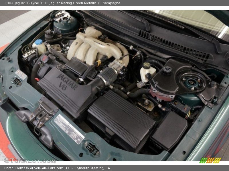 Jaguar Racing Green Metallic / Champagne 2004 Jaguar X-Type 3.0