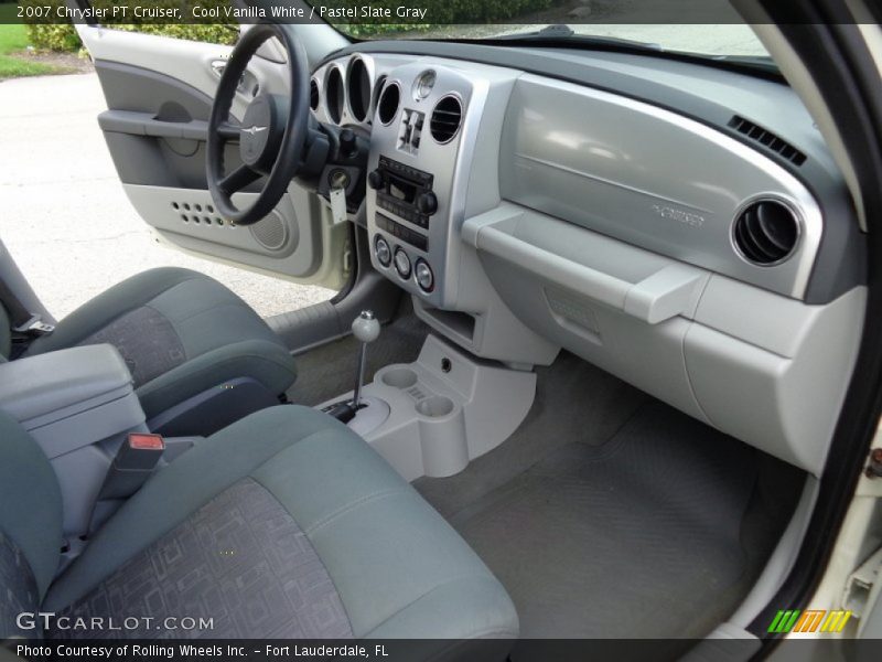 Cool Vanilla White / Pastel Slate Gray 2007 Chrysler PT Cruiser