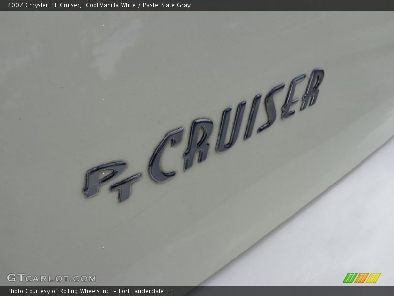 Cool Vanilla White / Pastel Slate Gray 2007 Chrysler PT Cruiser