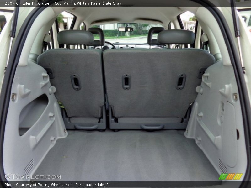 Cool Vanilla White / Pastel Slate Gray 2007 Chrysler PT Cruiser