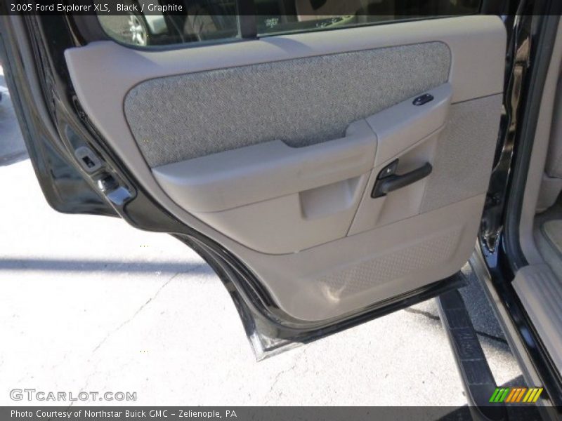 Black / Graphite 2005 Ford Explorer XLS