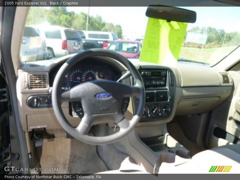 Black / Graphite 2005 Ford Explorer XLS