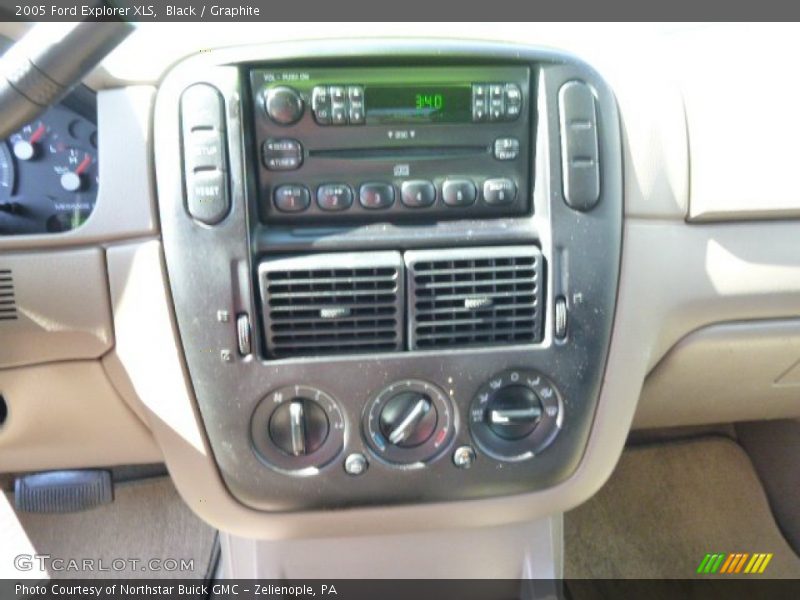 Black / Graphite 2005 Ford Explorer XLS