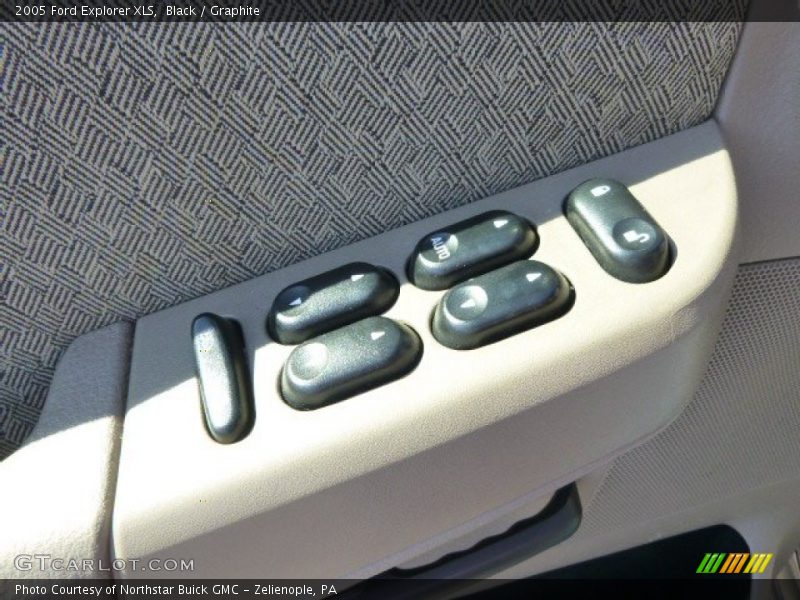 Black / Graphite 2005 Ford Explorer XLS