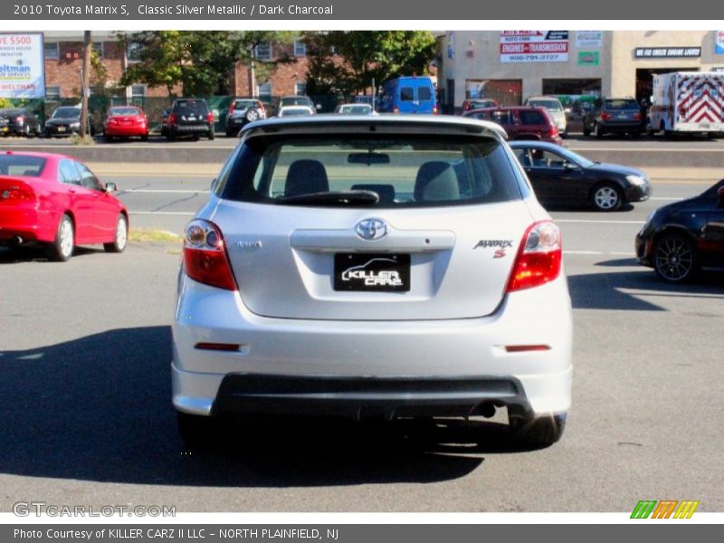 Classic Silver Metallic / Dark Charcoal 2010 Toyota Matrix S