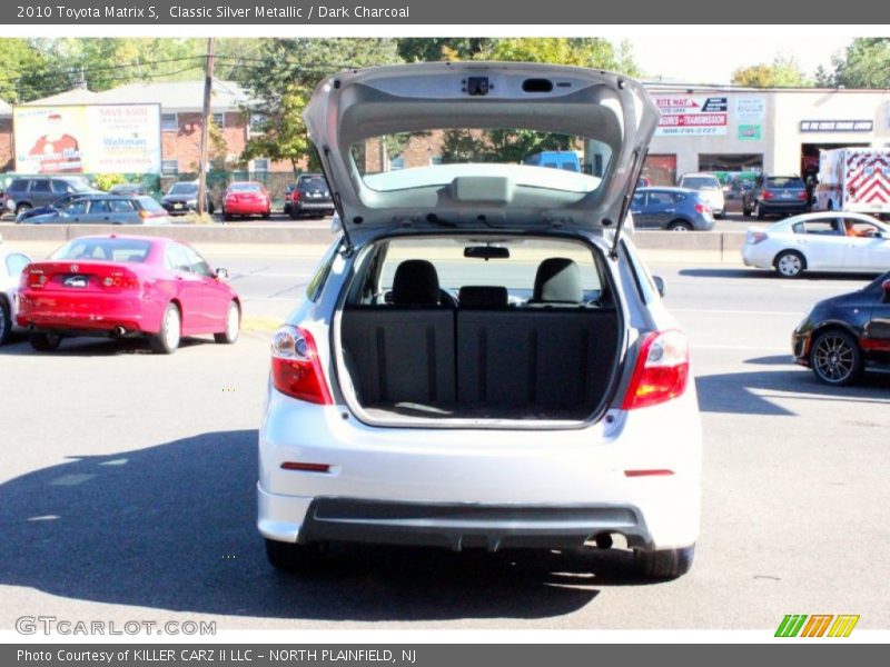 Classic Silver Metallic / Dark Charcoal 2010 Toyota Matrix S