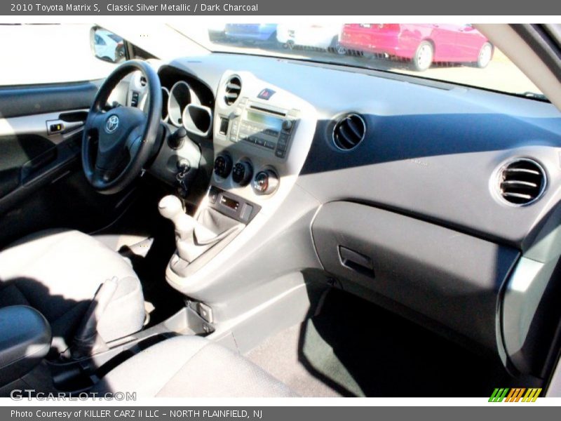 Classic Silver Metallic / Dark Charcoal 2010 Toyota Matrix S