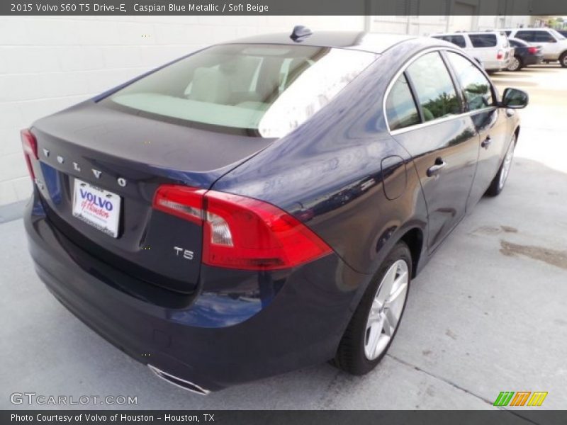 Caspian Blue Metallic / Soft Beige 2015 Volvo S60 T5 Drive-E