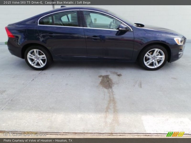 Caspian Blue Metallic / Soft Beige 2015 Volvo S60 T5 Drive-E
