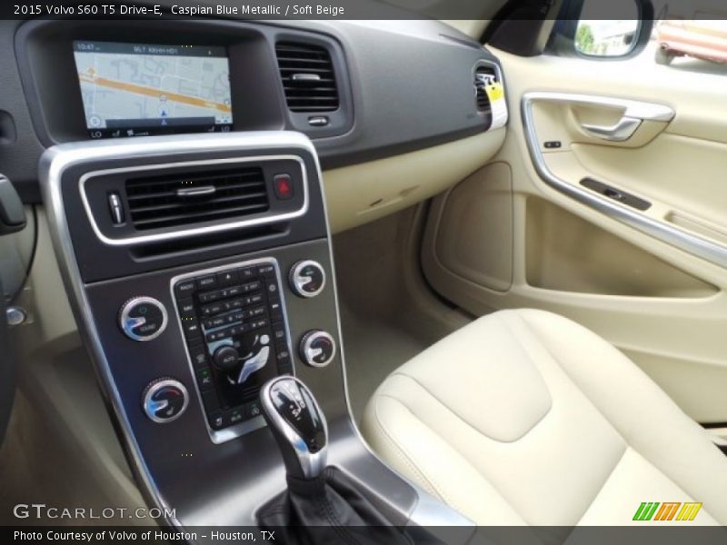 Caspian Blue Metallic / Soft Beige 2015 Volvo S60 T5 Drive-E