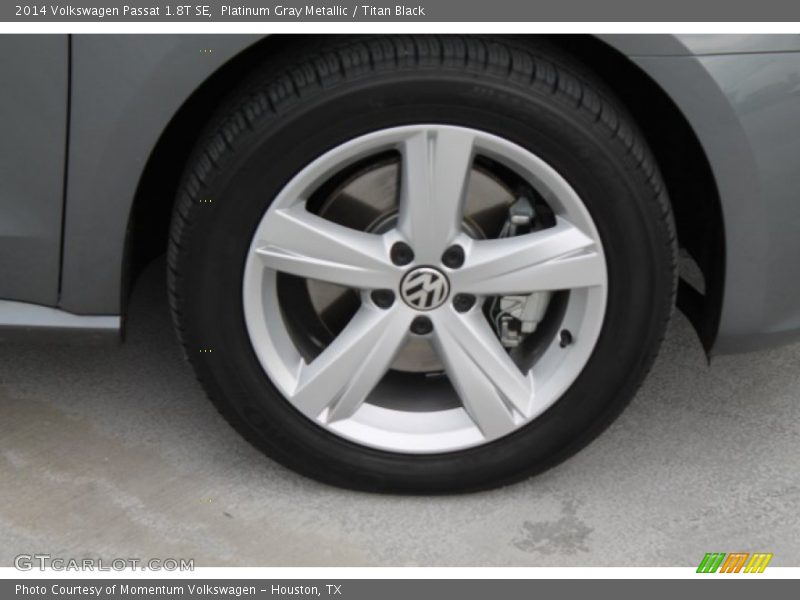 Platinum Gray Metallic / Titan Black 2014 Volkswagen Passat 1.8T SE